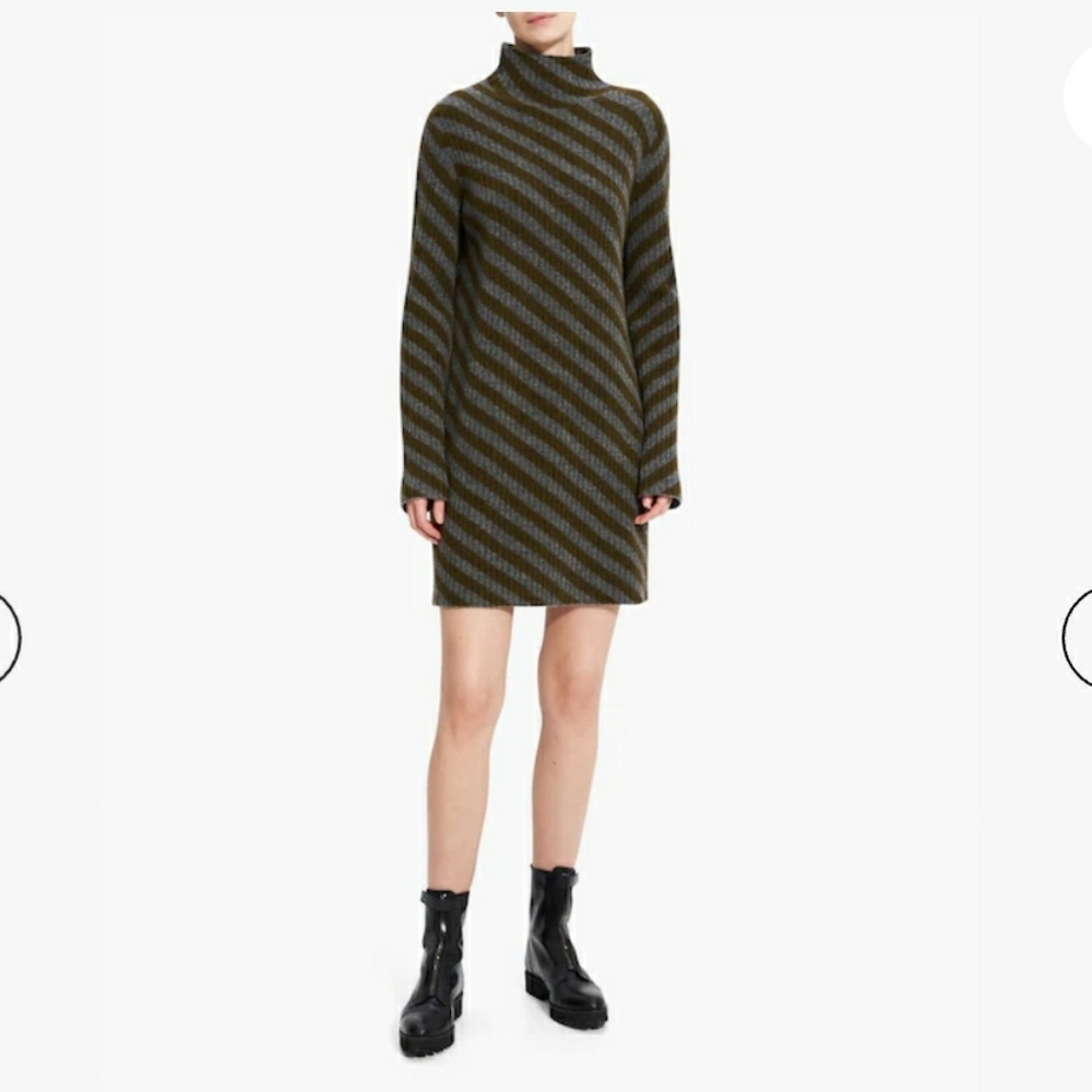 Theory Diagonal mini Aurora light grey and green wool yak hair Sweater Dress L
